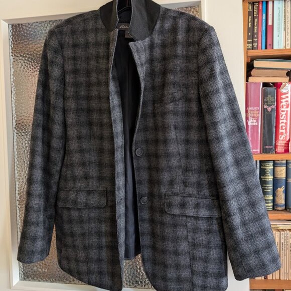 Eddie Bauer Wool Blend Blazer, Classic Women's Jacket, Look good in cool weather - Picture 2 of 14